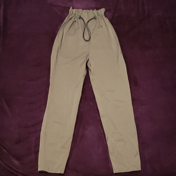 🔴 🆓️ FREE* H&M Swishy Drawstring Parachute Windbreaker Track Jogger Pants - Picture 2 of 5